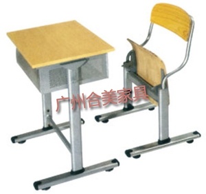 学生课桌椅002